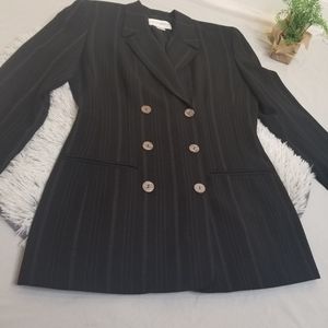 Liz Claiborne collection black blazer size 4